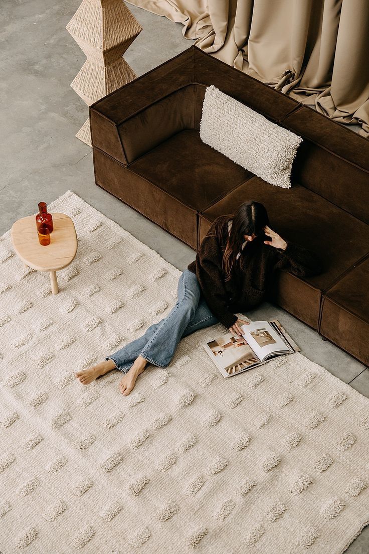 Textured rug in reading nook