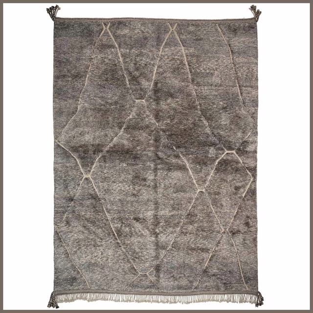 Beni Mrirt "Grey Lattice"