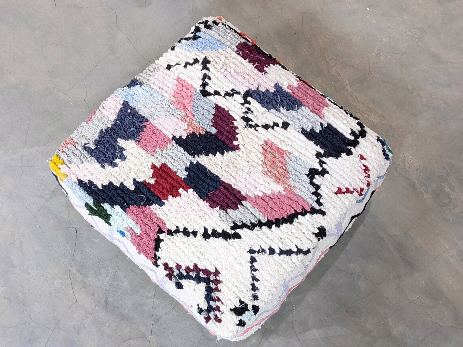 Pouf X 20 Handwoven Piece - Image 1