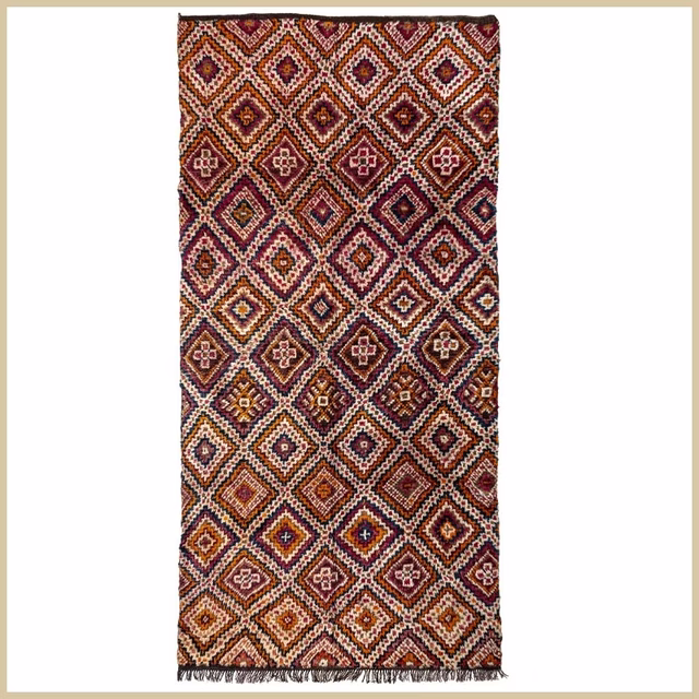 Boujaad "Burgundy Ornament"