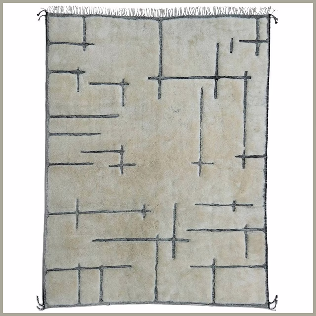 Beni Mrirt "Warm Neutral"