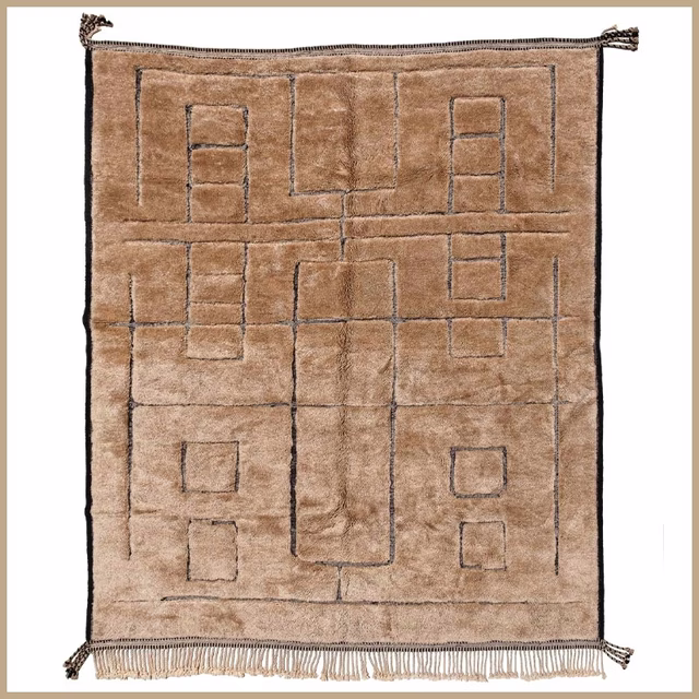 Beni Mrirt "Caramel Grid"