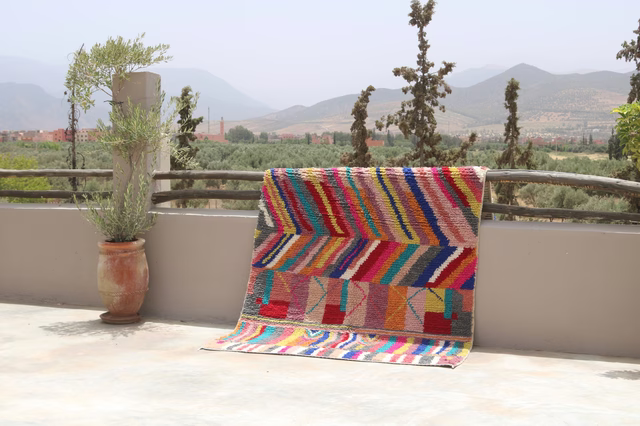 Azilal "Rainbow Chevrons"