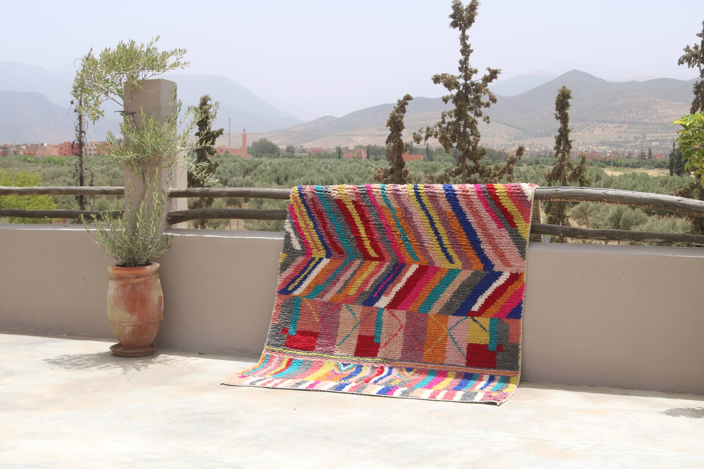 Azilal "Rainbow Chevrons"