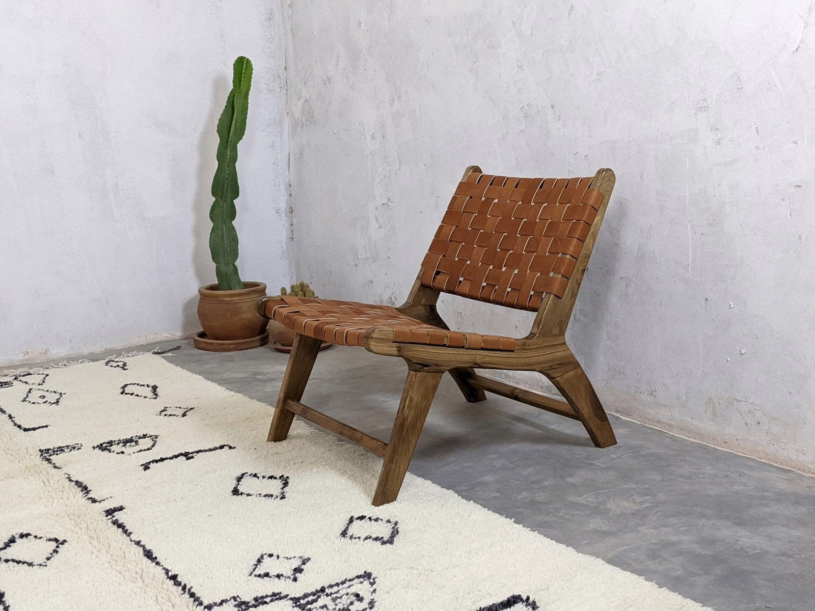 Leather & Walnut Armchair – 59 × - Image 1